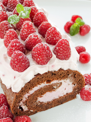 Berry roulade