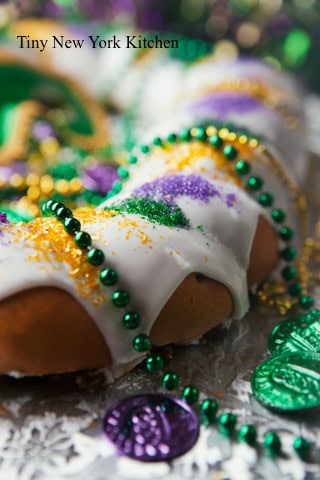 Mardi Gras King Cake 3