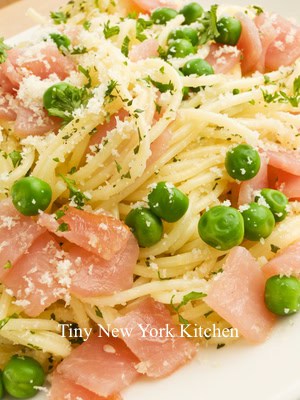 Spaghetti With Peas, Pancetta & Lemon Spaghetti With Peas, Pancetta & Lemon