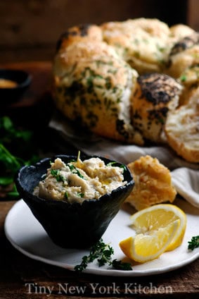 Garlic White Bean Dip With Herbs