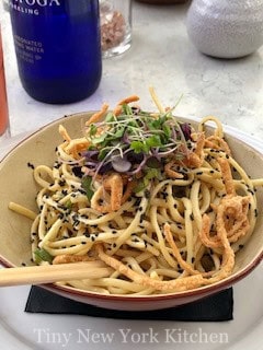 Sesame Noodles With Green Onions & Crispy Wontons