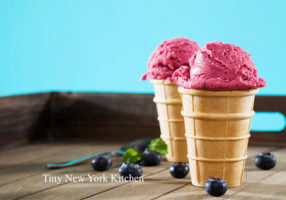 Homemade Blueberry Ice Cream