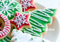 Sugar Cookies With Buttercream Frosting