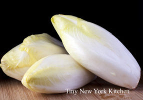 Chopped Endive & Gorgonzola Salad