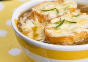 French Onion & Apple Soup