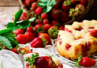 French Strawberry Cake