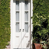 Household Hints Doors That Squeek and Stick