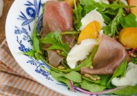 Peach Arugula Salad