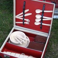 Picnic Basket Vintage
