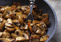 Roasted Mushrooms With Garlic Thyme Butter