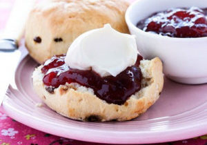 Scones With Jam & Cream