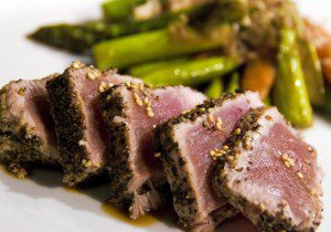 Seared Yellowfin Tuna & Asparagus
