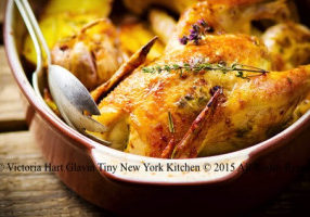 Slow Cooker Chicken & Gravy