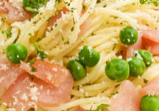 Spaghetti With Peas, Pancetta & Lemon