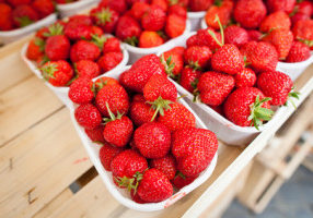 Cucumber Sandwiches With Strawberries & Watercress
