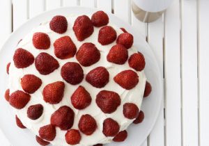 Strawberry Cake With Cream Cheese Frosting