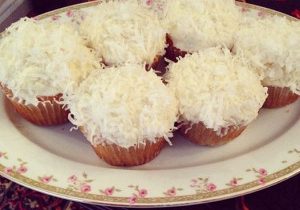 Super Easy Coconut Cupcakes