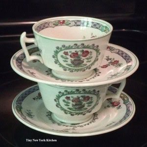 Vintage Spode Cus & Saucers 2