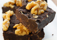 Quick Walnut Cherry Fudge